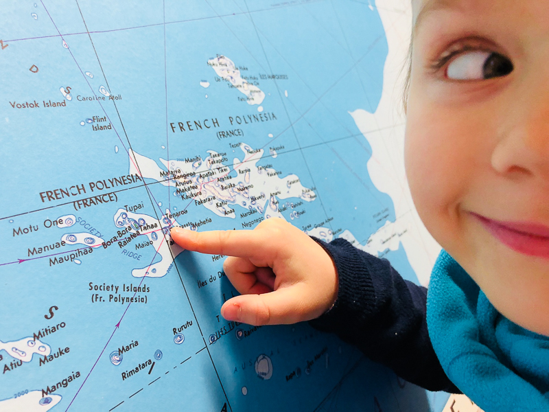Weltreise mit Kind Tipps und Tricks aus erster Hand so planst du eine Weltreise mit Kind, das musst du bei einer Weltreise mit Kind beachten, weltreise mit kindern blog, weltreise mit kindern schule, weltreise mit kind route, weltreise mit kind film, weltreise mit kindern instagram, reisen mit kind, reisen mit kind 1 jahr, reisen mit kindern sprüche, familie reist mit kind, Weltreise mit Kind – Impfungen, Was kostet eine Weltreise mit Kind? Was muss man bei einer Weltreise mit Kind beachten?, Was sollte man an Spielzeug mitnehmen, Was sollte man für Kinder in der Reiseapotheke dabeihaben